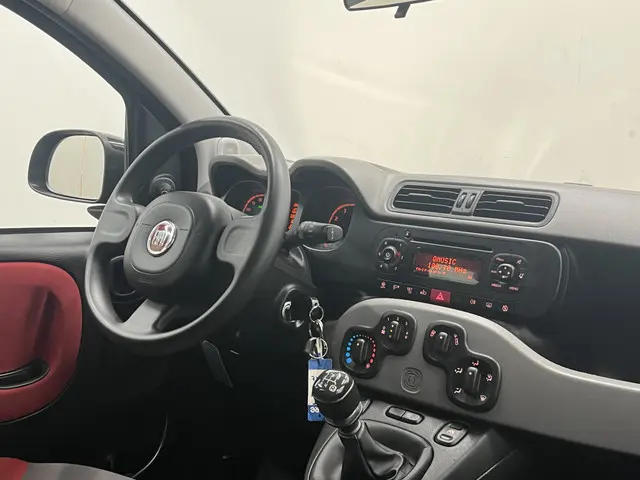 Fiat Panda 0.9 TwinAir Edizione Cool 2015 Benzine 18