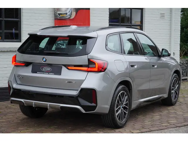 BMW X1 sDrive18i 2025 Benzine 9