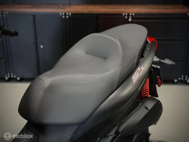 Piaggio MP3 300 HPE Sport 2022 Benzine 20