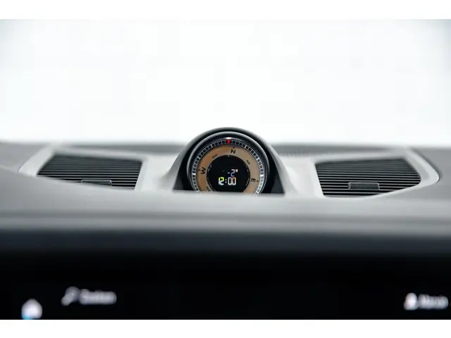 Porsche Cayenne Coupé E-Hybrid 2023 Hybride Benzine 40