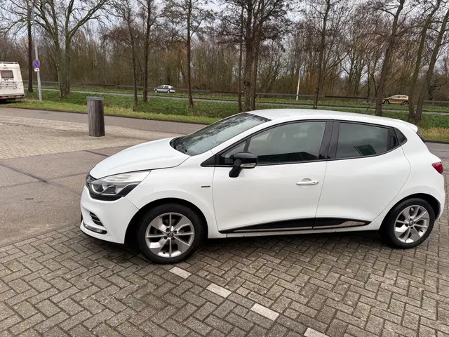 Renault Clio 1.2 Night & Day 2016 Benzine 21