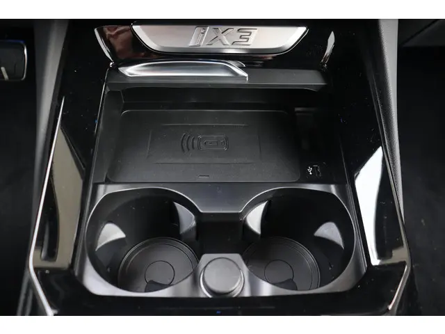 BMW iX3 High Executive Edition 80 kWh 2025 Elektrisch 31