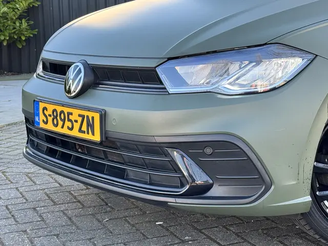 Volkswagen Polo 2