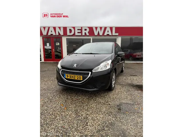 Peugeot 208 1.0 VTi Access / 3dr / zwart / airco! 2014 Benzine