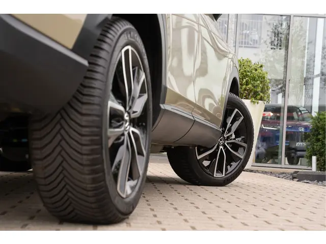 Honda HR-V 1.5i e:HEV ELEGANCE 2022 Hybride Benzine 13