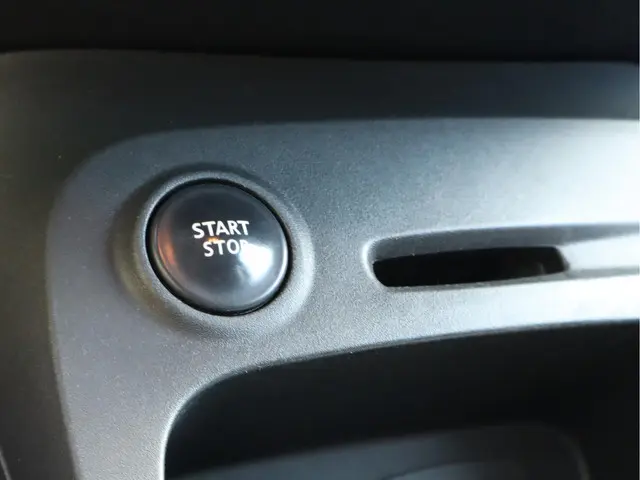 Renault Captur 0.9 TCe Dynamique 2014 Benzine 30