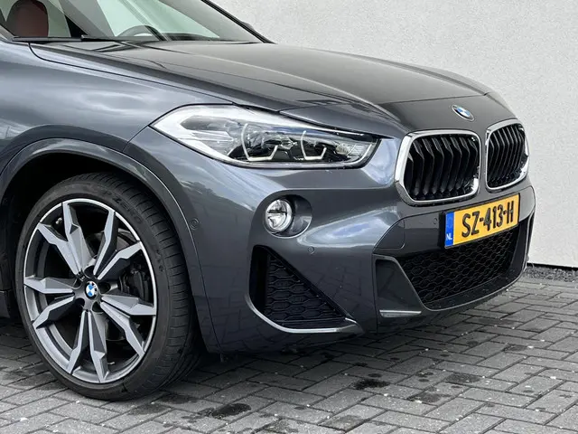 BMW X2 sDrive20i High Executive 2018 Benzine 5