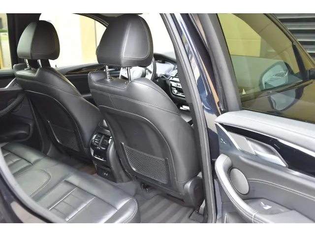 BMW iX3 High Executive 80 kWh 2021 Elektrisch 20