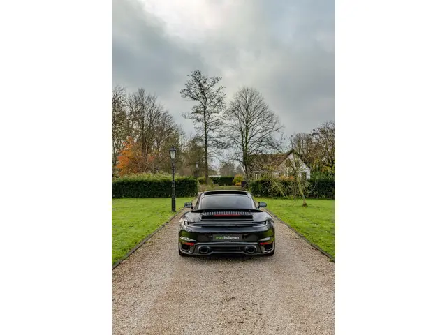 Porsche 911 3.8 Turbo 2021 Benzine 83