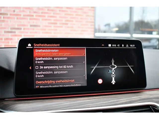 BMW 5 Serie 545e xDrive M-Sport 2022 Hybride Benzine 63