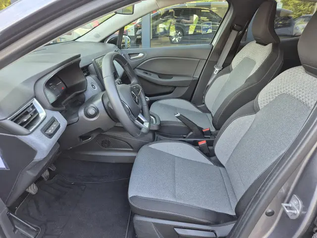 Mitsubishi Colt 1.0T MT Intense 2024 Benzine 26
