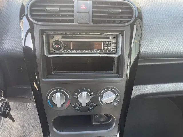 Opel Agila 1.0 Selection 2010 Benzine 14