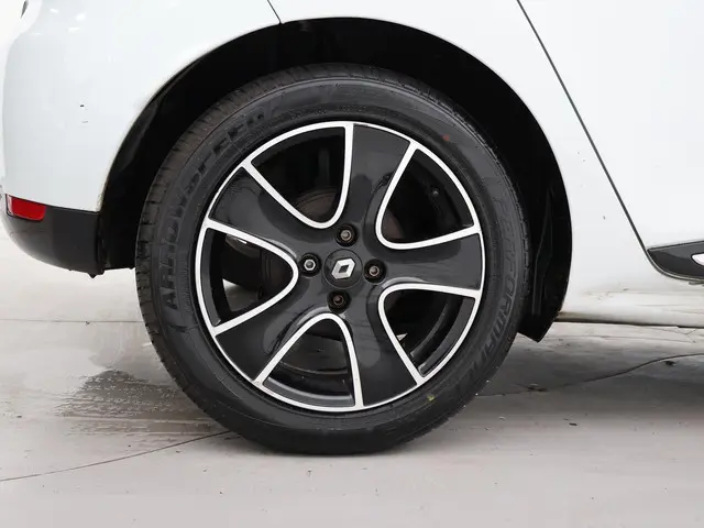 Renault Clio 0.9 TCe 5-DEURS + NAVIGATIE | LMV 2013 Benzine 11