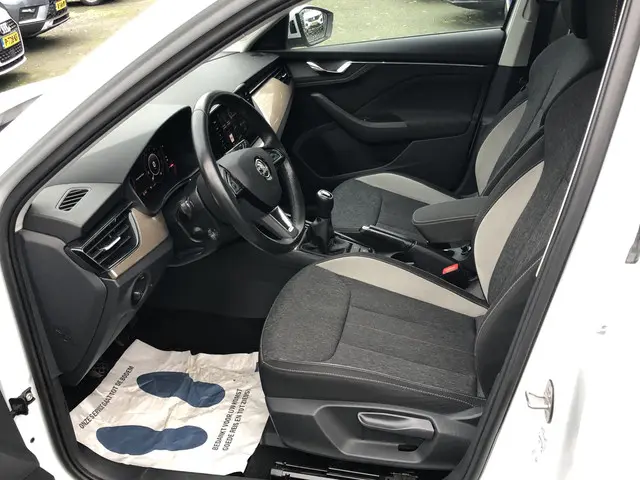 Škoda Kamiq 1.0 TSi 115 pk Business Edition 2019 Benzine 9