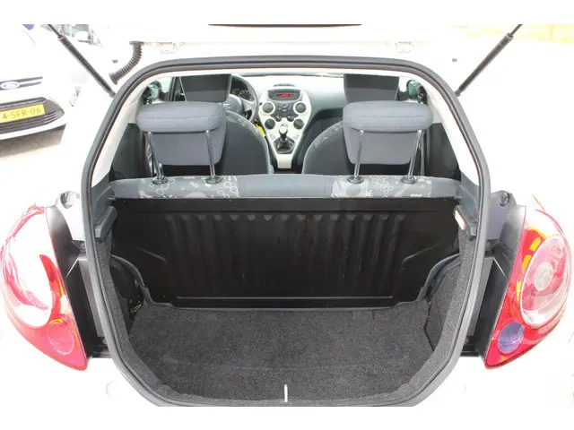 Ford Ka 1.2 Style start/stop 2014 Benzine 18