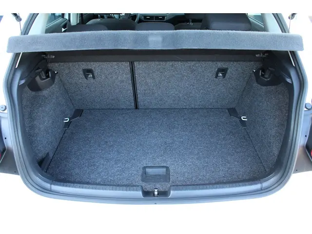 Volkswagen Polo 1.0 TSI Comfortline 2018 Benzine 12