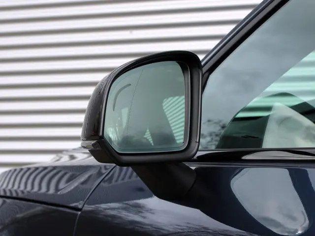 Volvo XC40 2.0 B4 Plus Dark 2025 Benzine 9