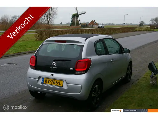 Citroën C1 1.0 e-VTi Airscape Feel 2015 Benzine 2