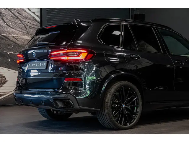 BMW X5 xDrive45e High Executive 2022 Hybride Benzine 35