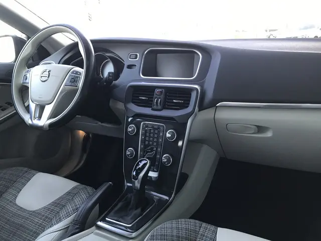 Volvo V40 2.0 D2 Nordic+ Automaat 2018 Diesel 11