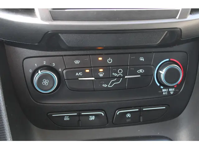 Ford Transit Connect 1.5 EcoBlue L2 Trend 2019 Diesel 19