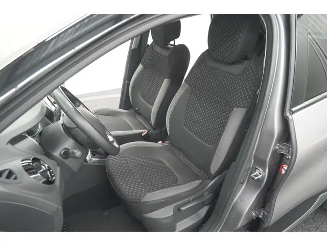 Renault Captur TCe 150 EDC Intens 2019 Benzine 29