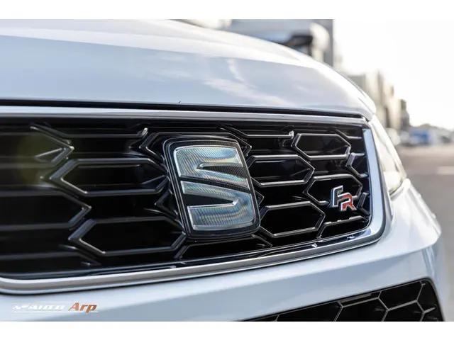 SEAT Ateca 1.4 EcoTSI FR 2018 Benzine 2