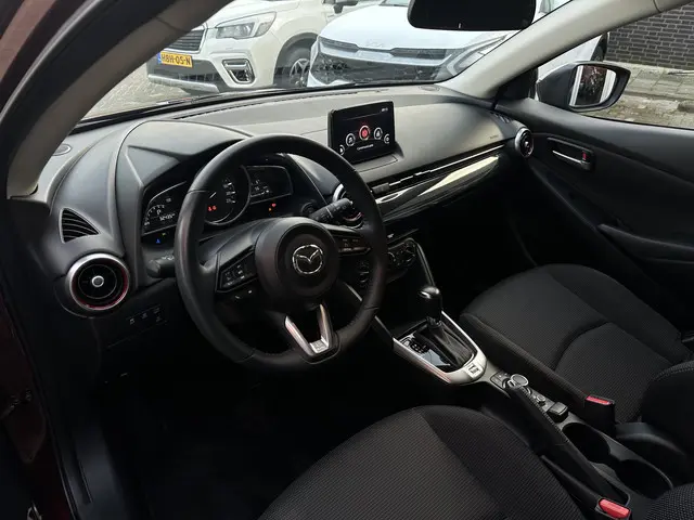 Mazda 2 1.5 Skyactiv-G Sportive 2022 Benzine 18