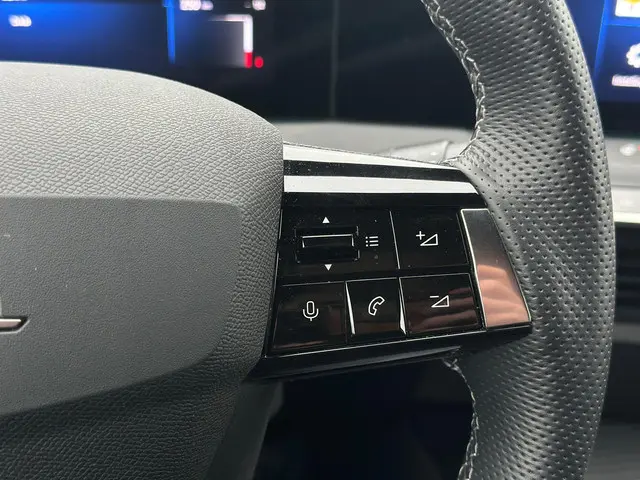 Opel Astra Sports Tourer Turbo 130pk GS 2024 Benzine 25