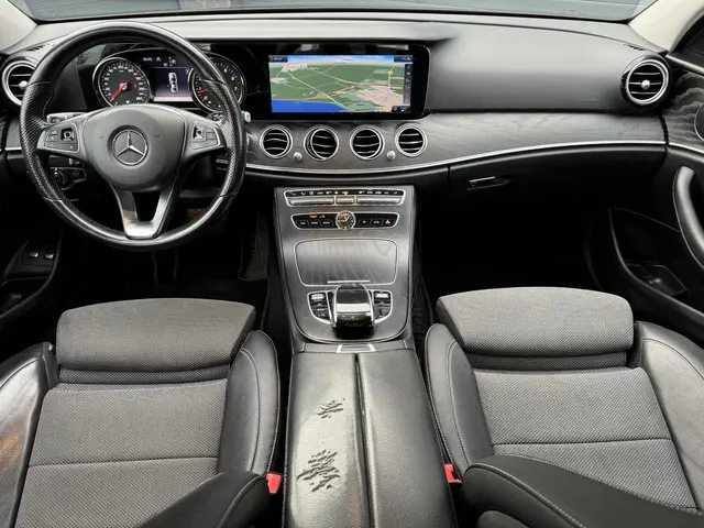 Mercedes-Benz E-Klasse 200 Premium 2018 Benzine 11