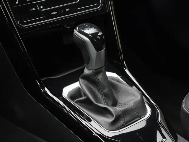 Volkswagen T-Roc 1.5TSI/150PK R-Line DSG 2025 Benzine 15