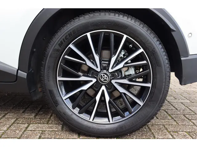 Toyota C-HR 1.8 Hybrid Executive 2019 Hybride Benzine 3