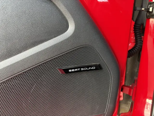 SEAT Mii 1.0 Sport Connect 2015 Benzine 11