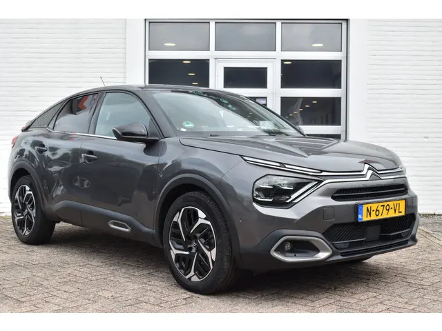 Citroën C4 Puretech 130 Shine 2022 Benzine 8