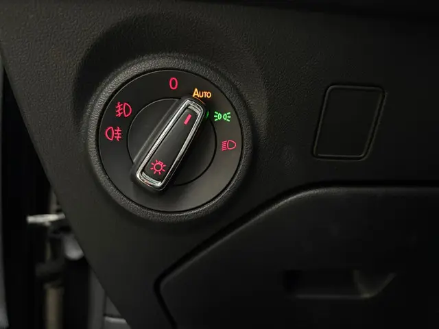 SEAT Leon 1.4 EcoTSI FR Pano 2017 Benzine 28