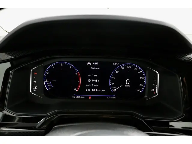 Volkswagen Polo 1.0 TSI Life antraciet 2023 Benzine 15