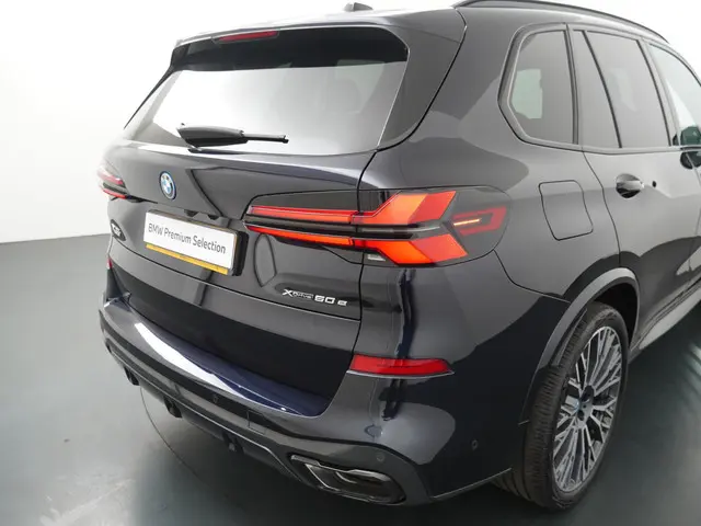 BMW X5 xDrive50e Launch Edition 2023 Hybride Benzine 25
