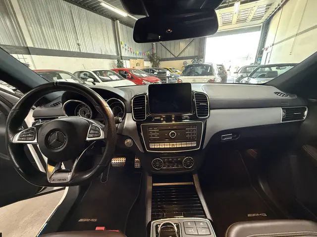 Mercedes-Benz GLE AMG 63 4MATIC 2016 Benzine 14
