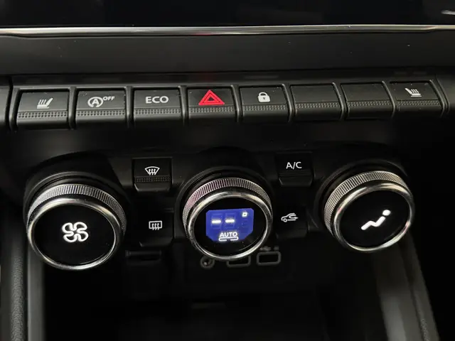 Mitsubishi Colt 1.0T MT First Edition 2024 Benzine 13