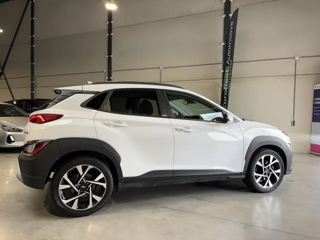 Hyundai Kona 1.0 T-GDI STYLE 2WD 2021 Benzine 4