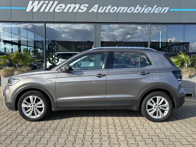 Volkswagen T-Cross 3