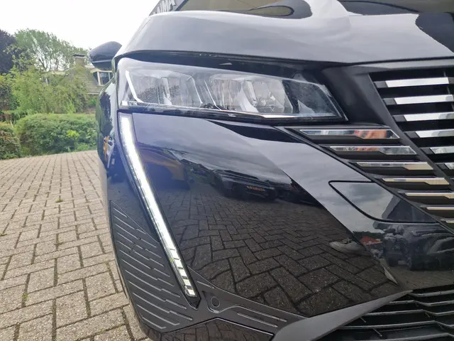 Peugeot 308 SW 1.2 PureTech Allure 2024 Benzine 25