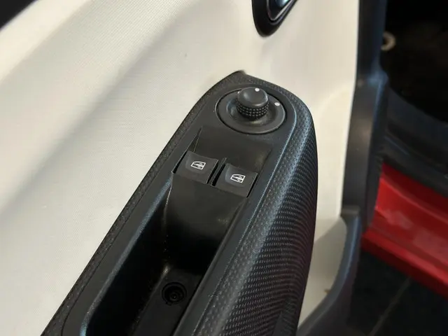 Renault Twingo 1.0 SCe Collection 2015 Benzine 16