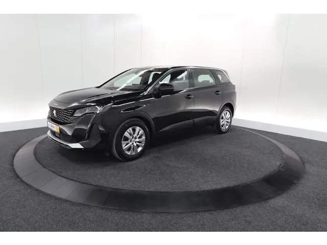 Peugeot 5008 PureTech 130 EAT8 Active Pack 2023 Benzine 76
