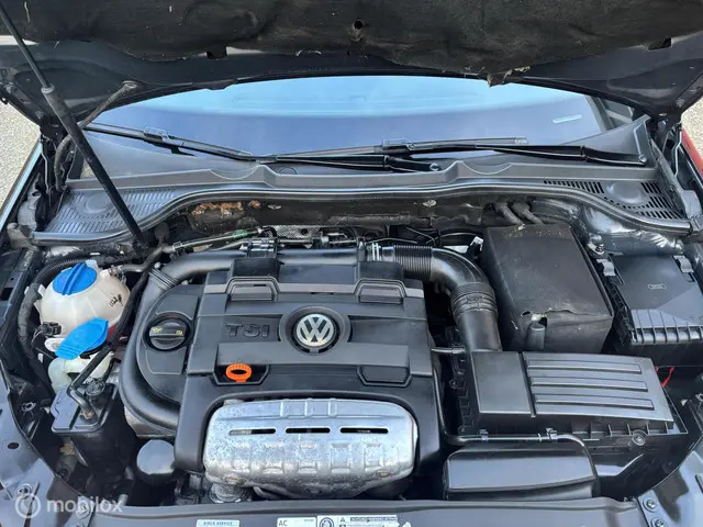 Volkswagen Golf 1.4 TSI Highline 2013 Benzine 26