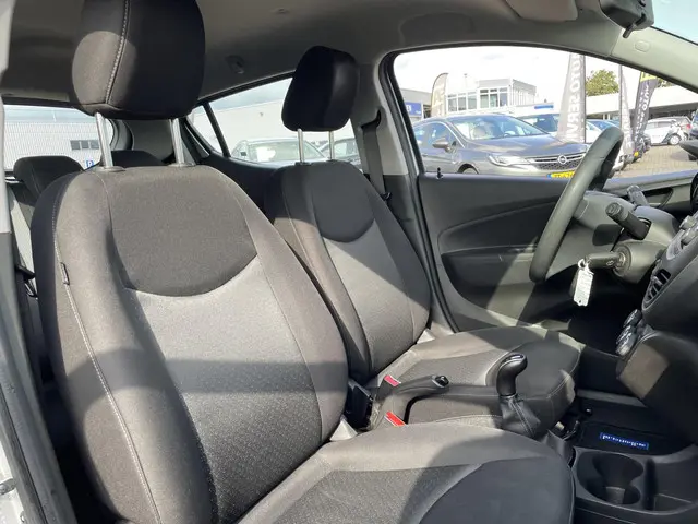 Opel KARL 1.0 ecoFLEX Edition 2016 Benzine 7