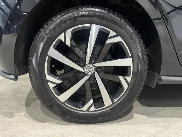 Volkswagen Polo 1.0 TSI R-LINE 2019 Benzine 21