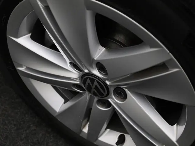 Volkswagen Golf 1.5TSI/130PK Life 2024 Benzine 26