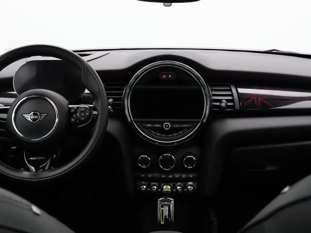MINI Electric Yours 2020 Elektrisch 7