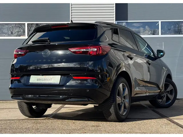 Opel Grandland 1.2 Turbo GS Line 2023 Benzine 6